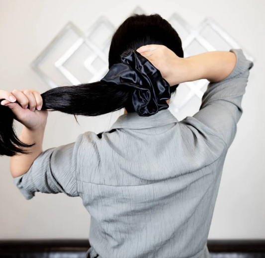 Aurica Toka - Siyah Büyük Model %100 Saf Dut İpeği