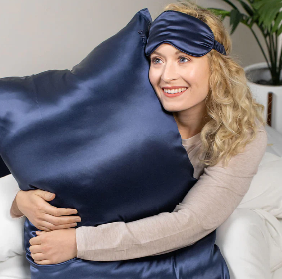 Aurica Yastık Kılıfı - Lacivert, %100 Dut İpeği